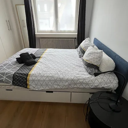 Tres Beau Penthouse Avec Terrasse - Place Knokke-Heist