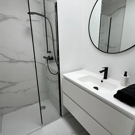 Apartament Tres Beau Penthouse Avec Terrasse - Place *