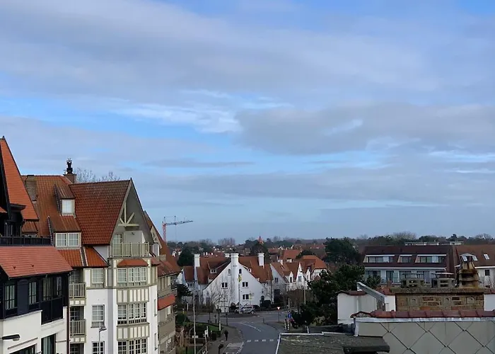 Tres Beau Penthouse Avec Terrasse - Place Knokke-Heist